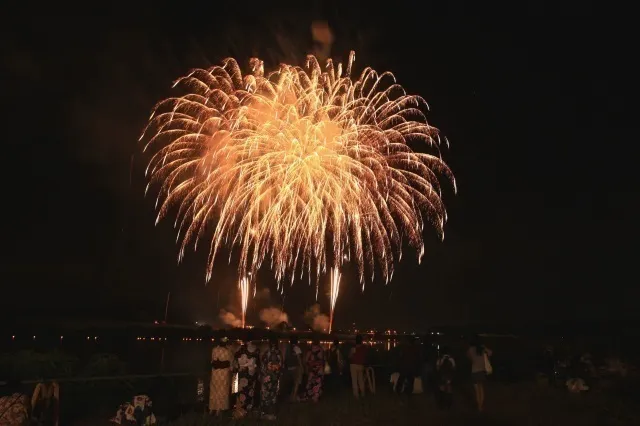 令和7年度　東松島市鳴瀬流灯花火大会_1