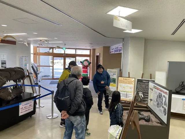 淡路島国営明石海峡公園　ひとはく研究員による展示解説_1