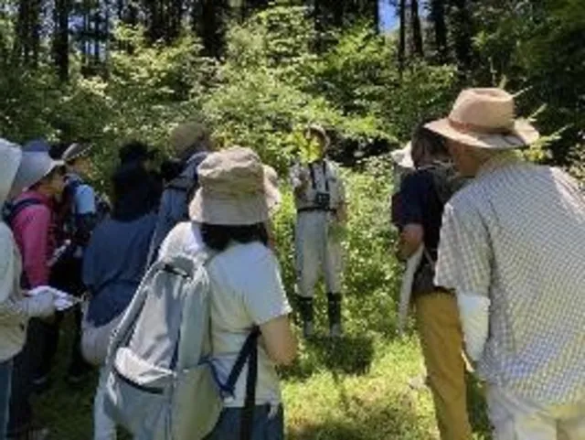 第4回 自然観察講座「夏の森林めぐり」 パート1 ～実生苗さがし～_1