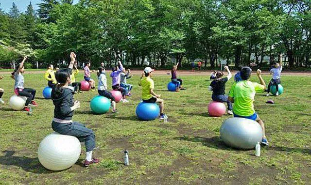 国営昭和記念公園 PF バランスボールヨガ（9月）_1