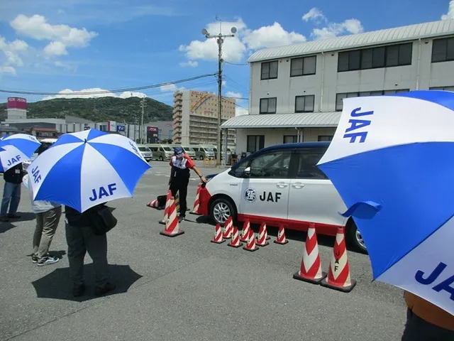 ドライバーズセミナー 一般コース（半日）（沖縄県豊見城市）_1