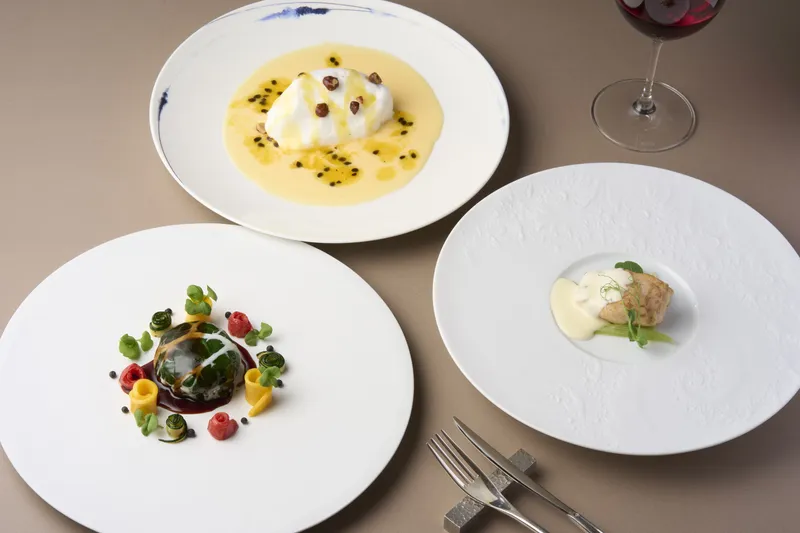 〈五周年メモリアルランチ〉五年の感謝を、五感へと昇華させる昼の饗宴