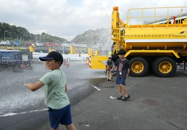 どうろも！グルメも！楽しく学べる！東名こうそく探検ツアー_1