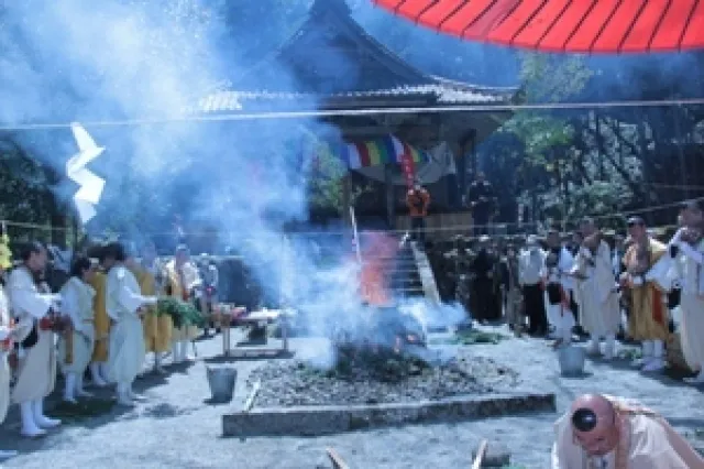 飯福田寺　伊勢山上秋季戸閉め大祭_1