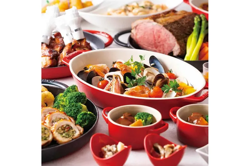 【クリスマス2025】クリスマスランチブッフェ【京王プラザホテル】