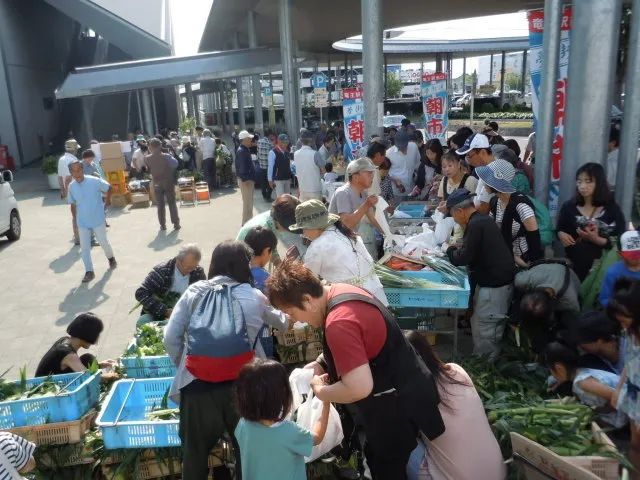竜王駅前甲斐てき朝市（7月）_1