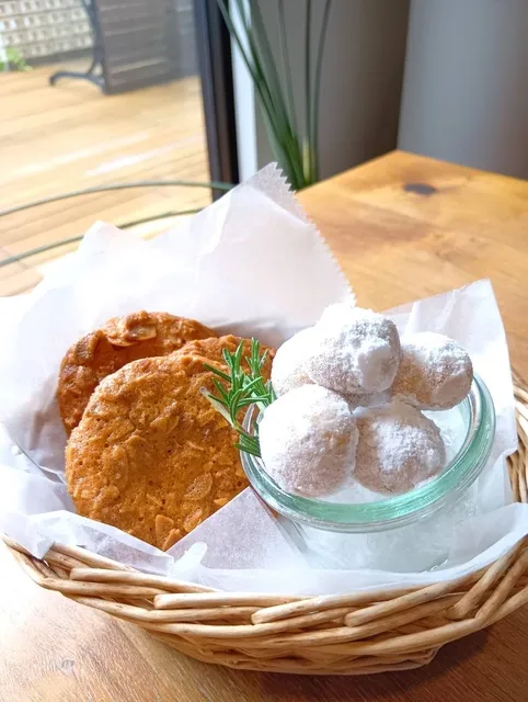 夏休み企画！カフェを使った雰囲気抜群の料理教室（アーモンドクッキー・ブールドネージュ）_1