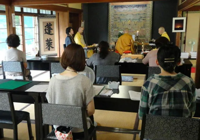 當麻曼荼羅　蓮華会（写仏会）_1