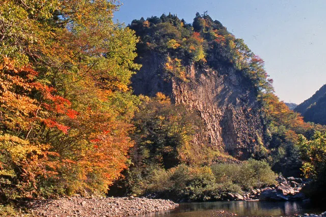 【紅葉・見ごろ】巌立峡_1