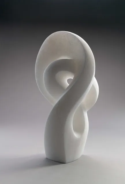 Resonant Light；光の余韻 　ケイト・トムソン彫刻展_1