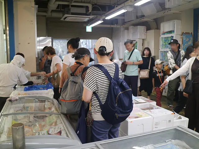 「夕祭（ゆうさい）」夕方の市場で買い物＆屋台祭り（川崎幸市場）_1
