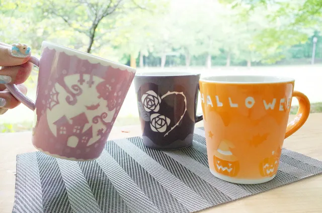 ハロウィン限定　サンドブラストメニュー「陶器のカラーマグカップ」_1