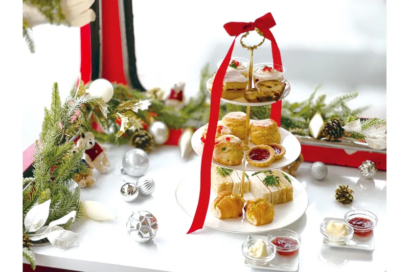 DAKS（ダックス）コラボ アフタヌーンティーバスツアー