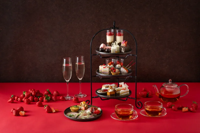 「いちご×ショコラ」アフタヌーンティー【三井ガーデンホテル豊洲プレミア】