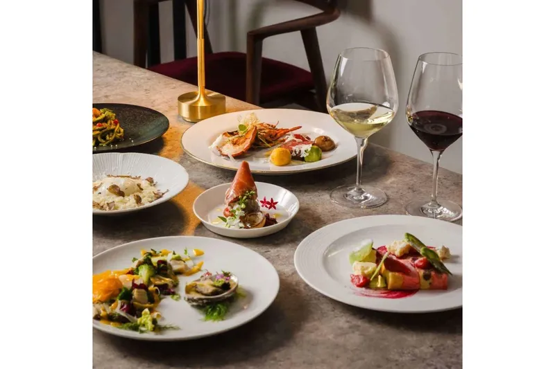 【クリスマスディナー2024】厳選A5和牛のグリルなど全6皿【ASTERISCO】_1