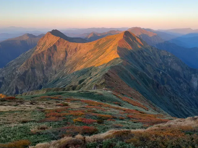 【紅葉・見ごろ】谷川岳_1