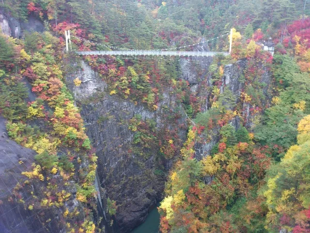 【紅葉・見ごろ】瀬戸合峡_1