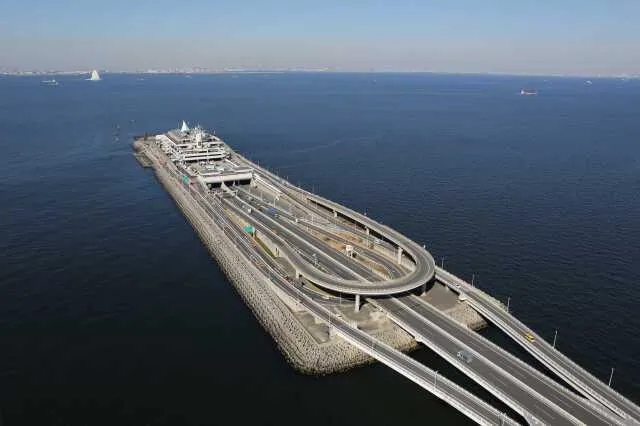 学べるツアー！海底トンネルに特別潜入！東京湾アクアライン裏側探検&海ほたるパーキングエリア_1