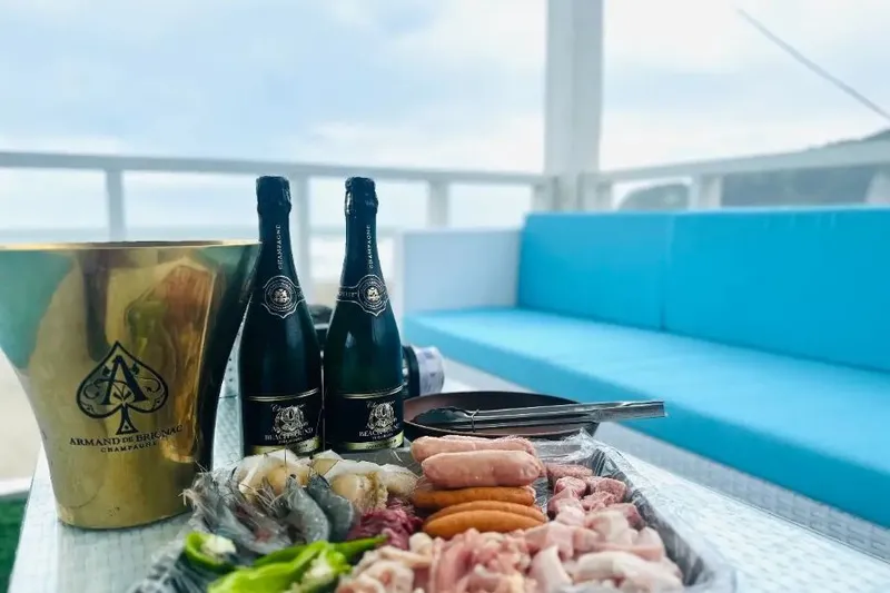 由比ヶ浜海を見ながら手ぶらでバーベキュー海の家ビーチサウンド_4