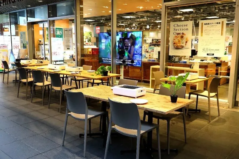 ビアガーデンと牡蠣と寿司  福島屋バル秋葉原店_4