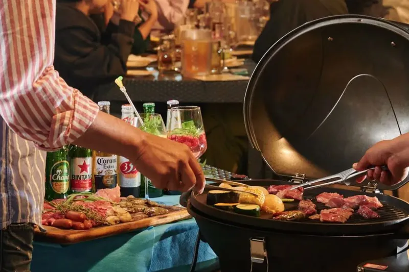 手ぶらBBQ食べ放題×ハワイアンビアガーデン 天空グリル 新宿東口_2