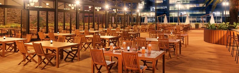 屋上にあるビアガーデン