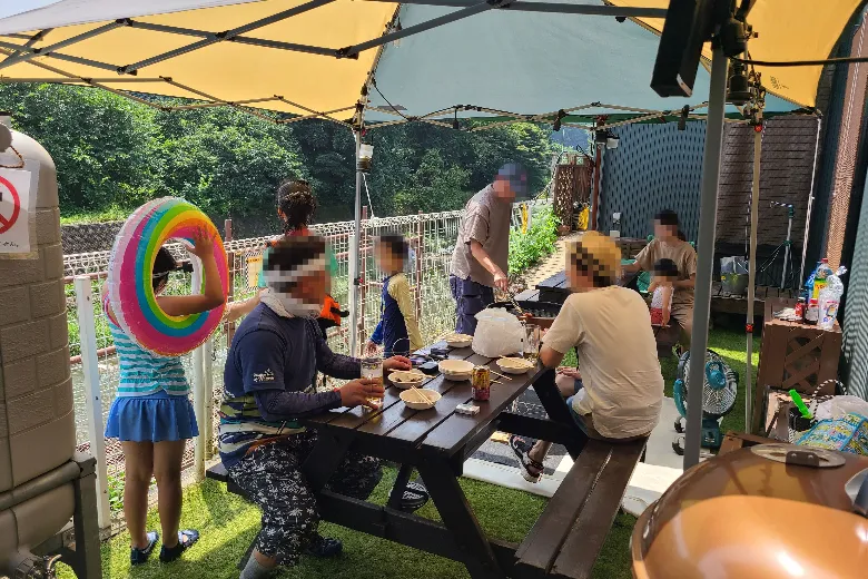 雨の日も快適 屋根つき 屋内バーべキュー22 レッツエンジョイ東京