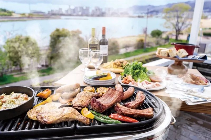 CORAL KITCHEN at cove