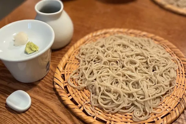 ツウの3人が選ぶ“推し蕎麦”の聖地21選