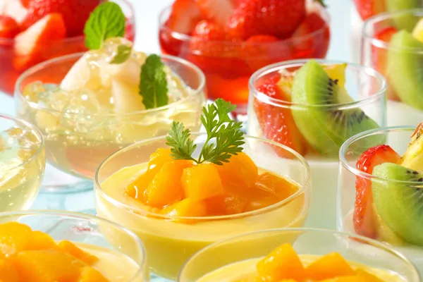 サマーフルーツアフタヌーンティー