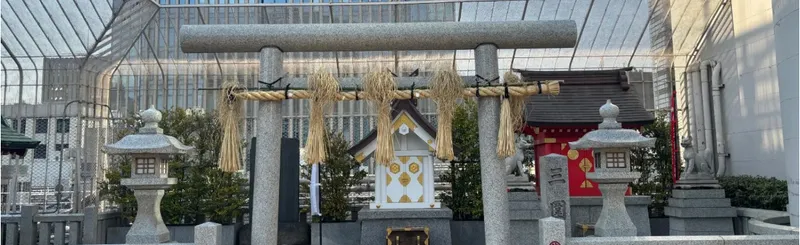 編集部が見つけた！“デパ屋”神社シリーズ～日本橋三越本店「三囲（みめぐり）神社」編～