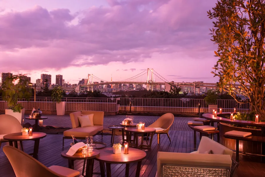 SEASCAPE TERRACE DINING