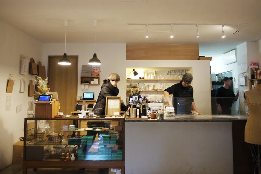 アーティチョークチョコレート　店内