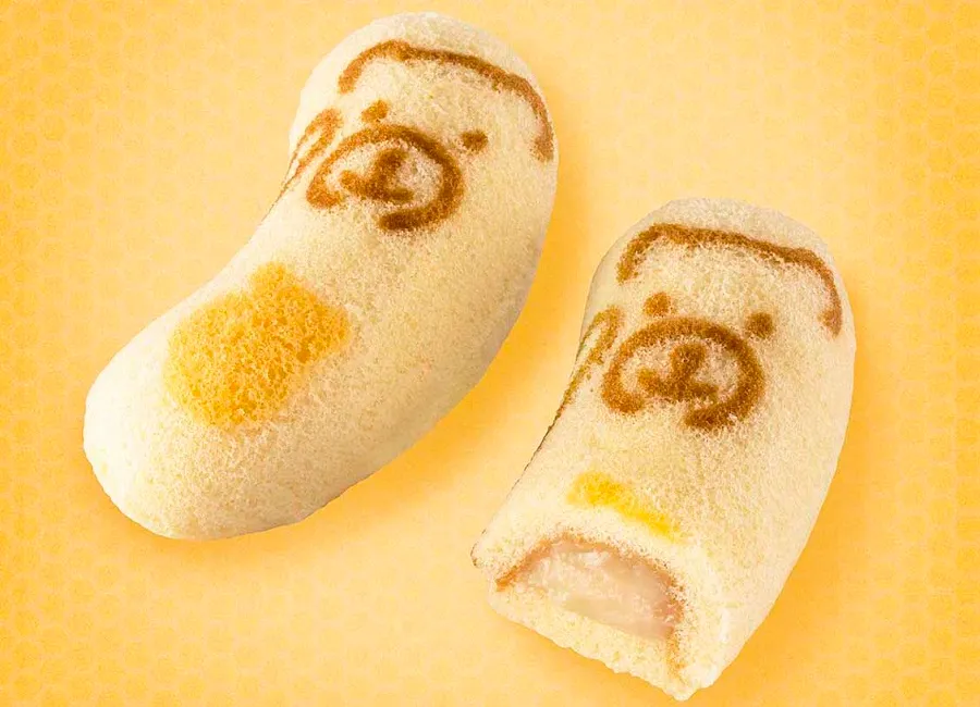 空とぶ東京ばな奈くまッス。はちみつバナナ味、「見ぃつけたっ」