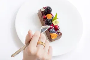 HELICAL CHORD JEWELRY & CAFE