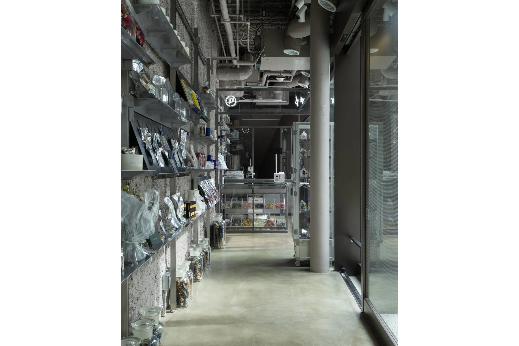EW.Pharmacy #106_2