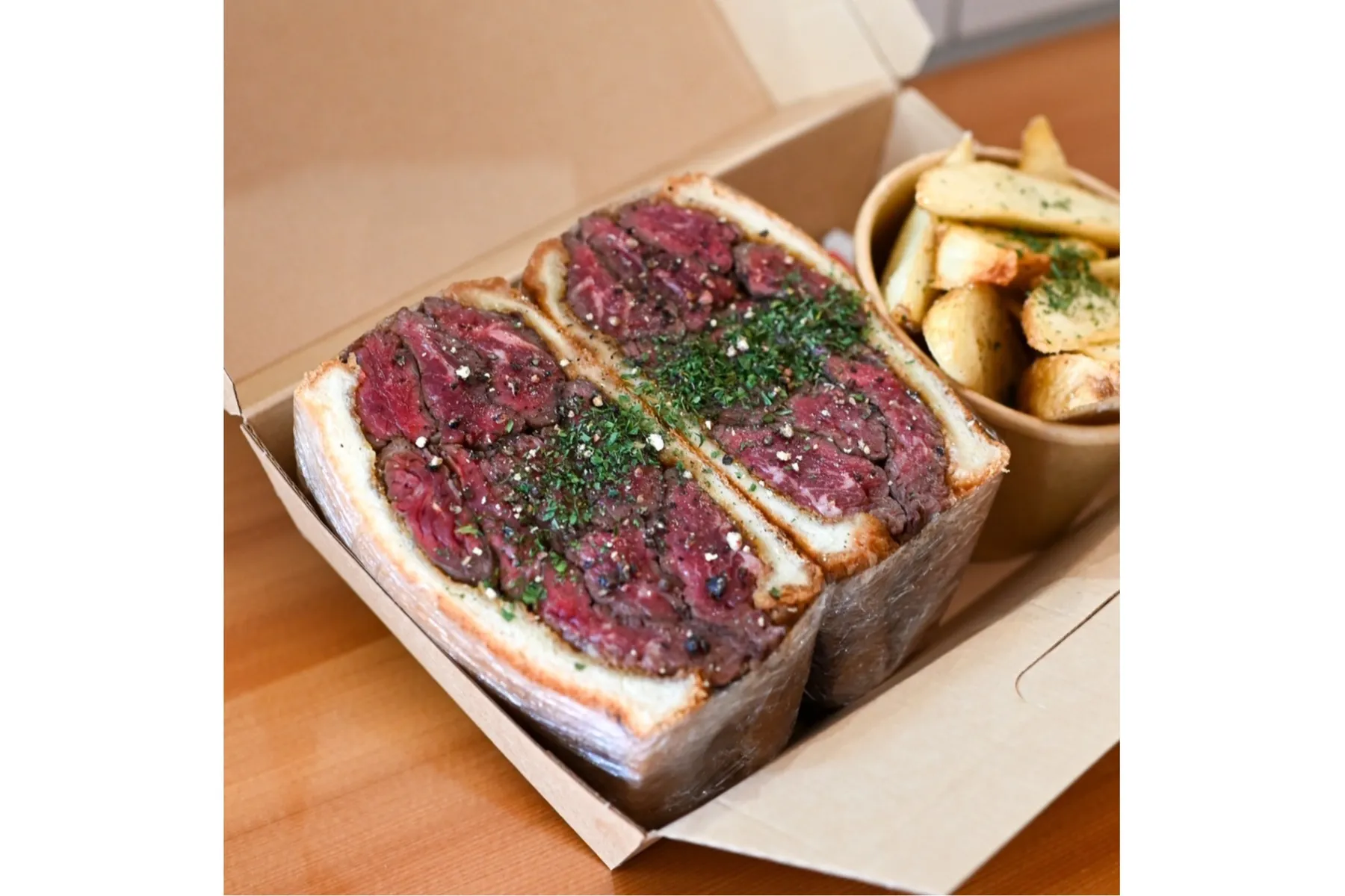 チャームサイドサンドイッチ 渋谷肉横丁店_2