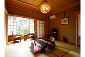 箱根大平台温泉 山水荘
