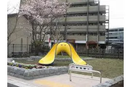 世田谷電車のみえる公園_1