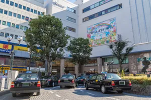 本厚木駅北口駅前ロータリー