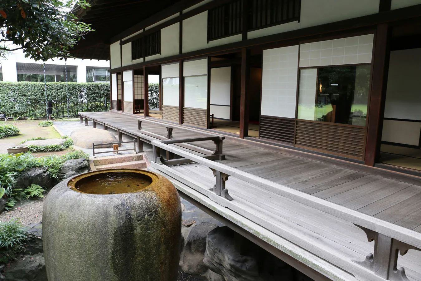 和館廊下