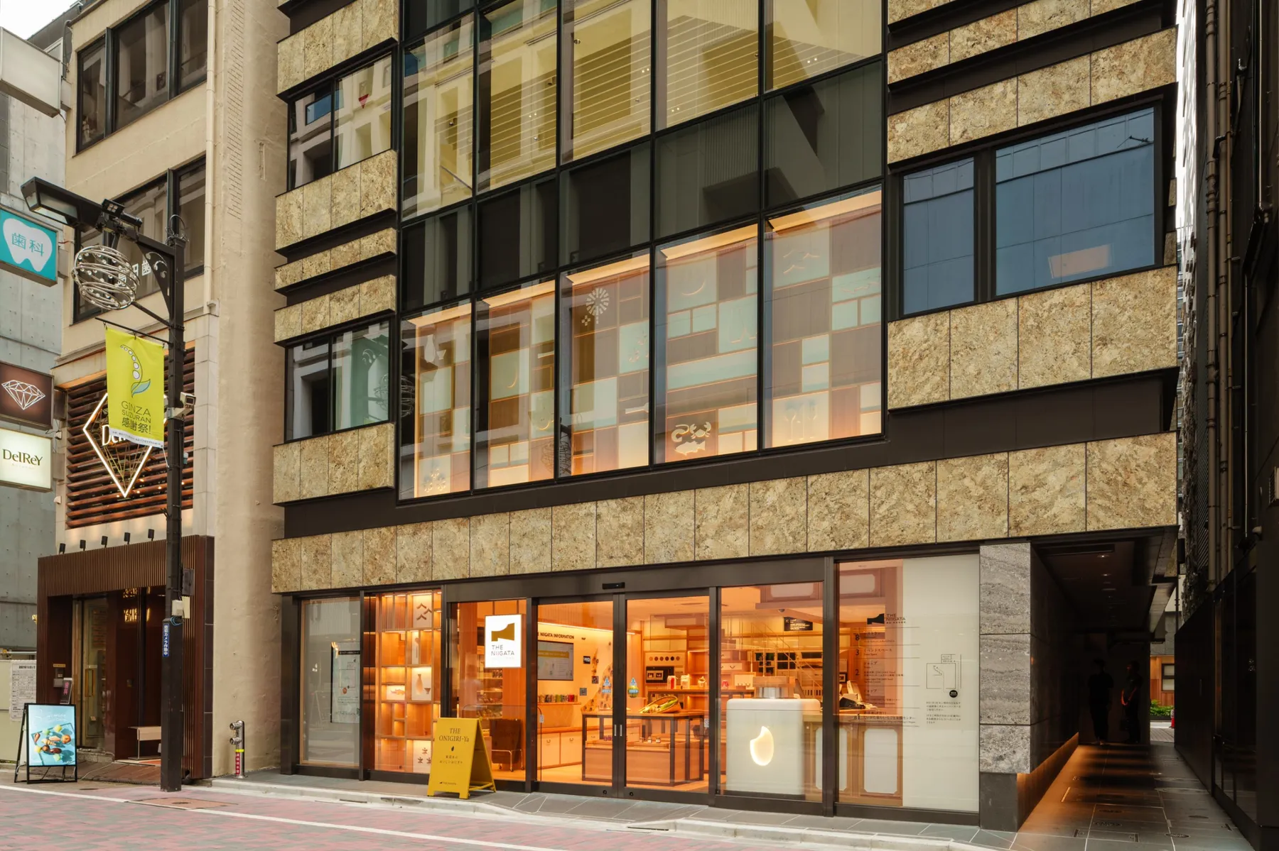 銀座・新潟情報館 THE NIIGATA_12