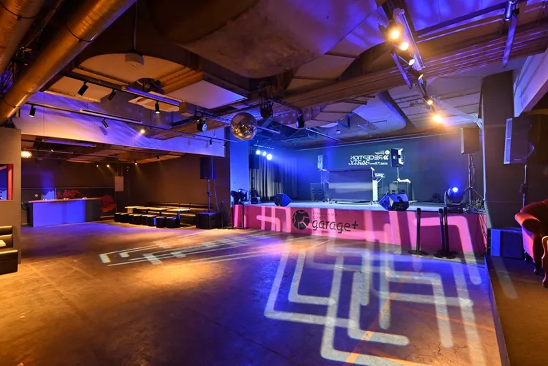 ▲地下1階「YOKOHAMA COAST garage+」
