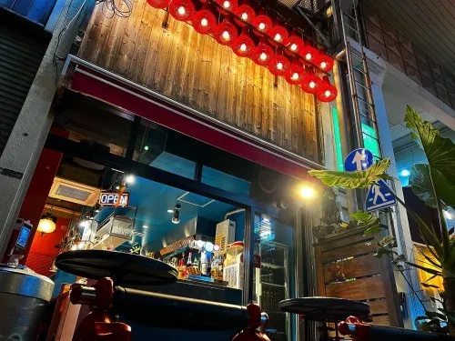 アジアン大衆酒場 ワルンバリ