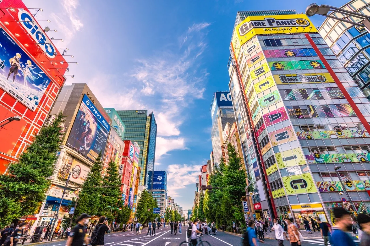 秋葉原電気街　"Akihabara"_1