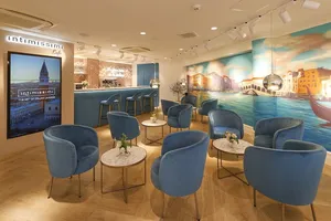 Intimissimi Cafe by Clandestino