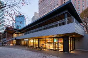 スターバックス コーヒー 新宿中央公園 SHUKNOVA店