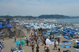 由比ヶ浜・材木座海岸