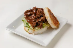 comecomeBURGER 日本橋兜町店