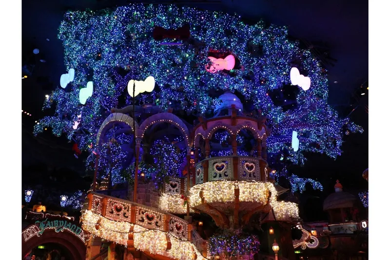 ▲「ピューロビレッジ」の「知恵の木」